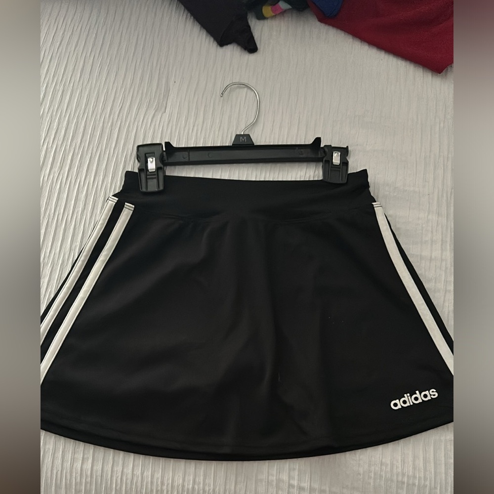 Size youth medium adidas